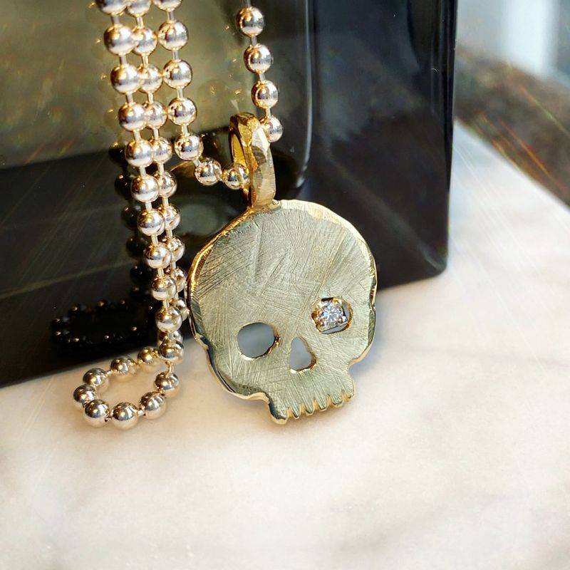 Gold Scull Diamond